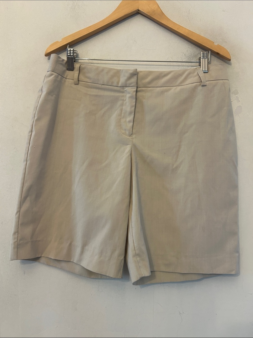Charter Club Allison fit classic khaki shorts Size 12 P EUC